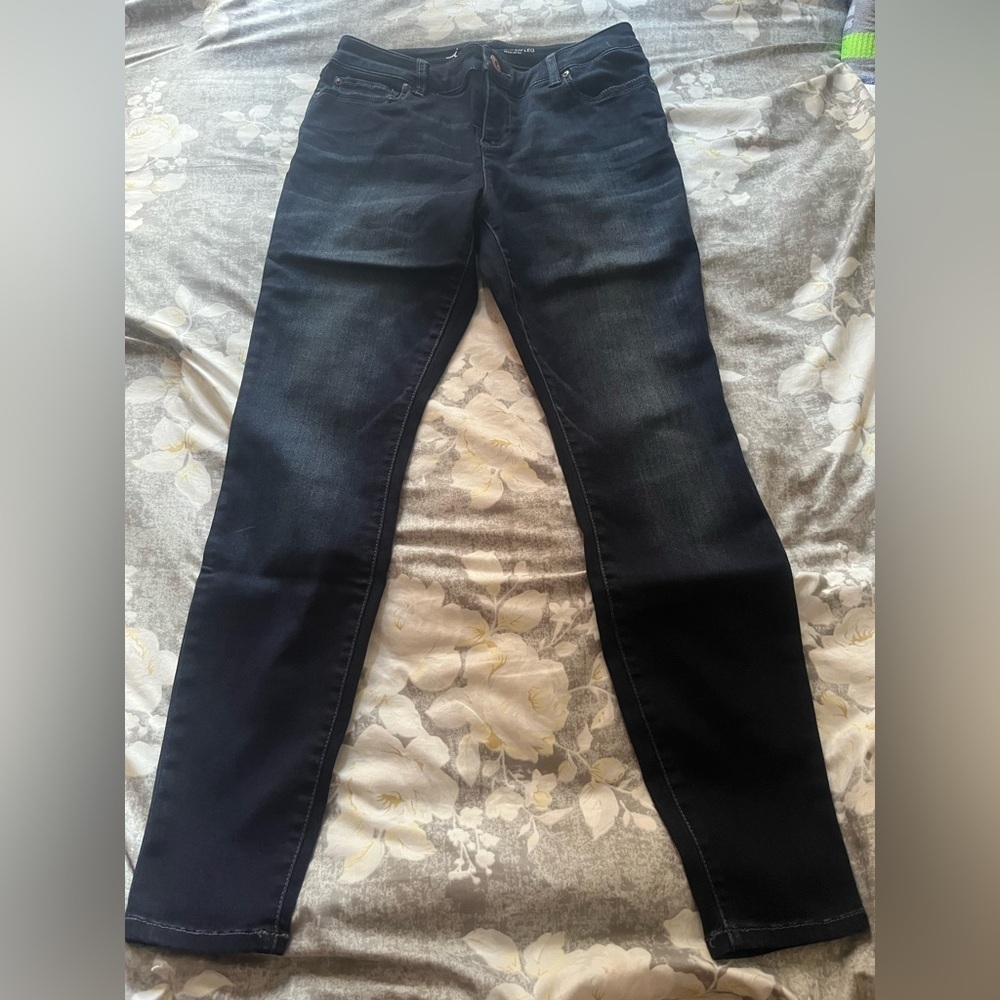 Inc skinny leg regular fit